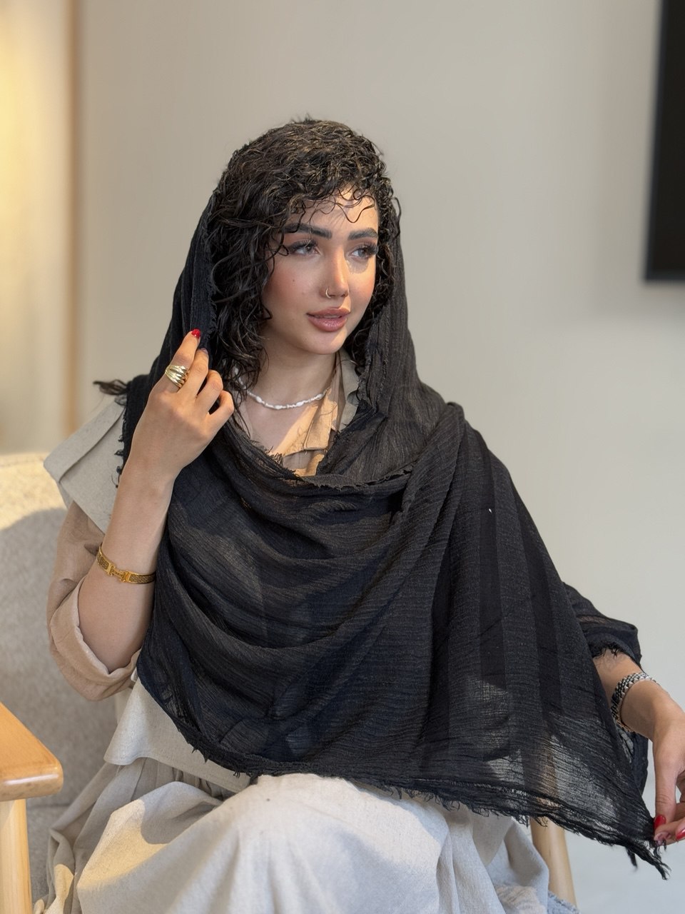 شال مشکی کنفی زارا