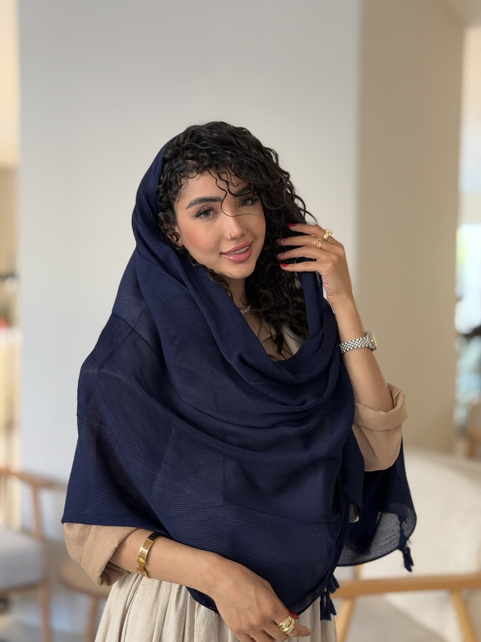 شال پلیسه میس مارا 2