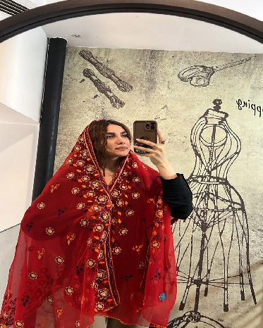 شال هندی زنبق